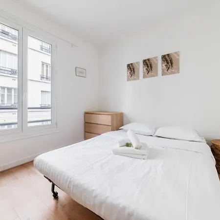 Calme Montmartre - 18 - 2p - Flat-guest Apartment *